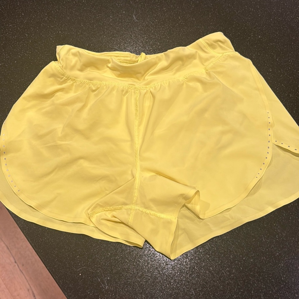 Lulu shorts size 8